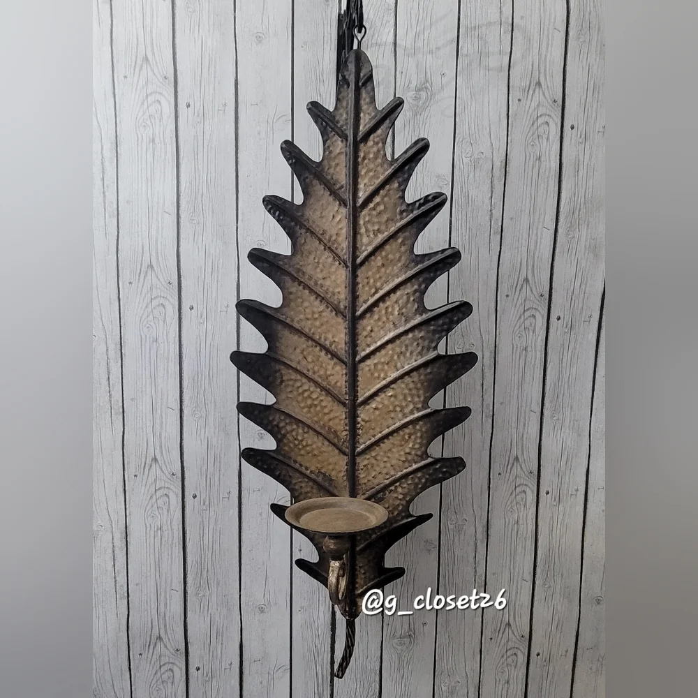Large Leaf Design Wall Sconce in Brown and Black
